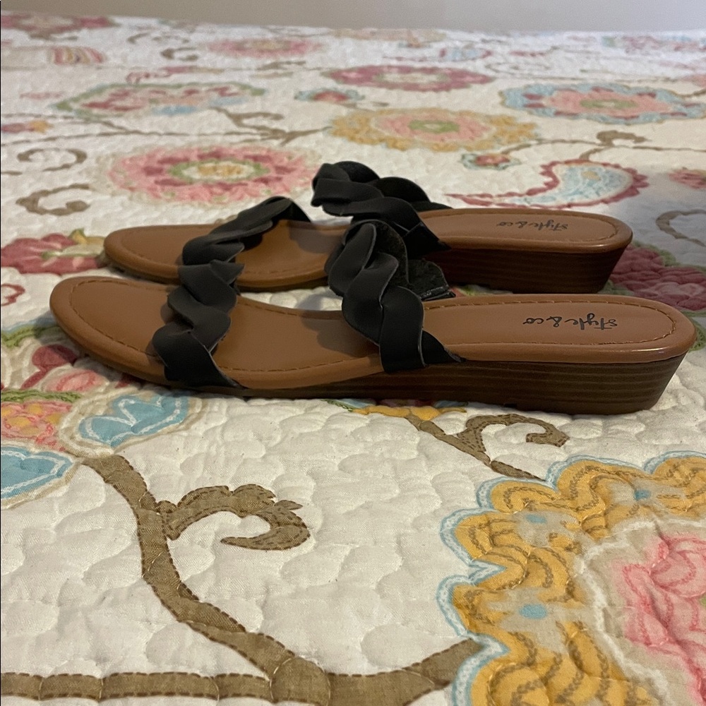 Style & Co. Black Braided Strap Slide Sandals - Picture 2 of 4